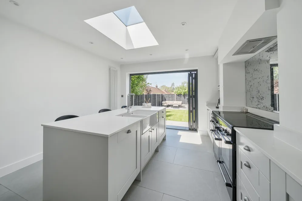 Bowling Road, Ware, SG12 photo 8
