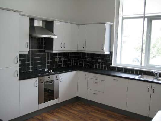 12 Rook Street, Huddersfield, HD1 Image 3