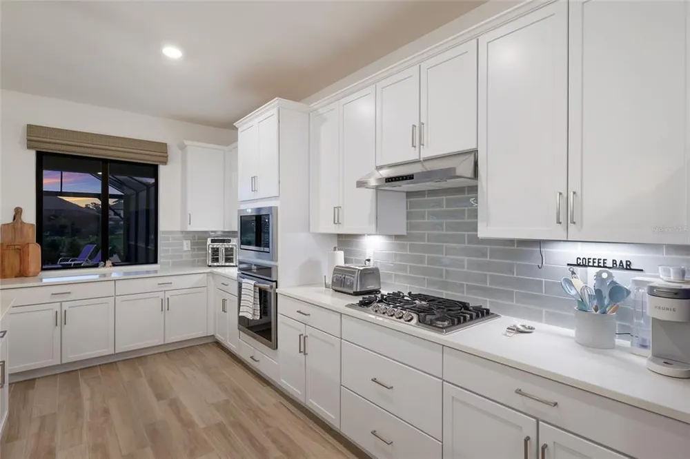 4913 Coastal Days Ln, Lakewood Ranch, FL 34211