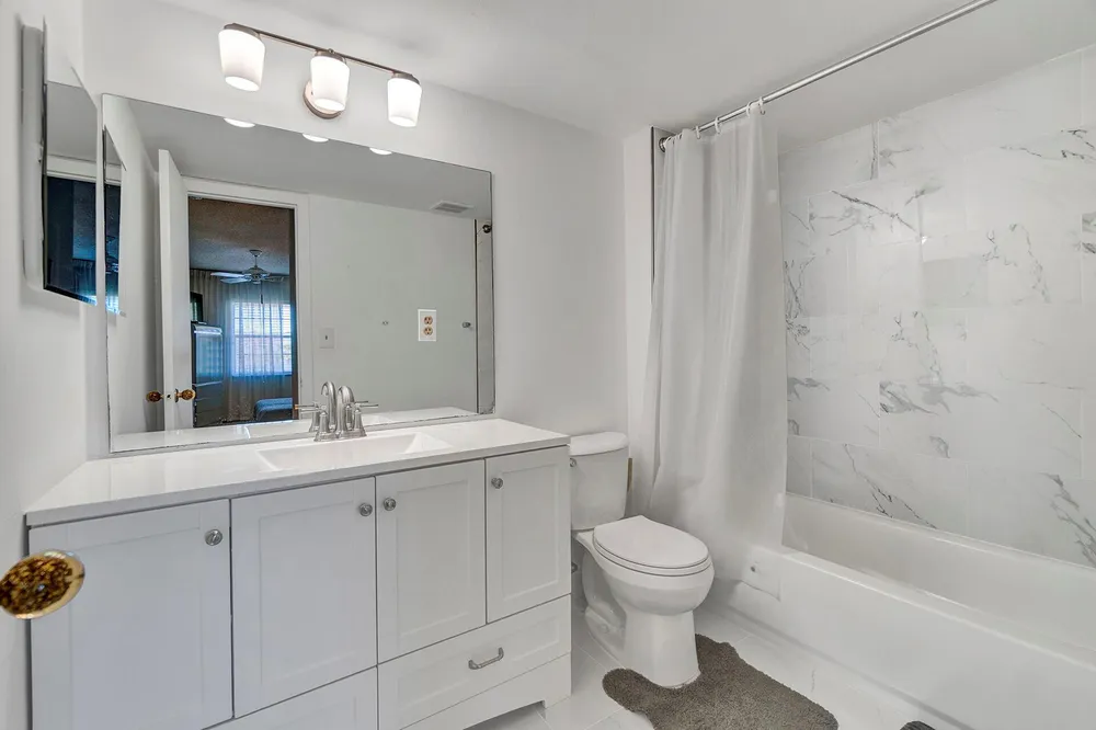 5190 E Sabal Palm Blvd, Tamarac, FL 33319