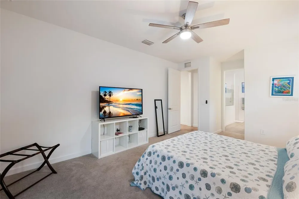 4913 Coastal Days Ln, Lakewood Ranch, FL 34211