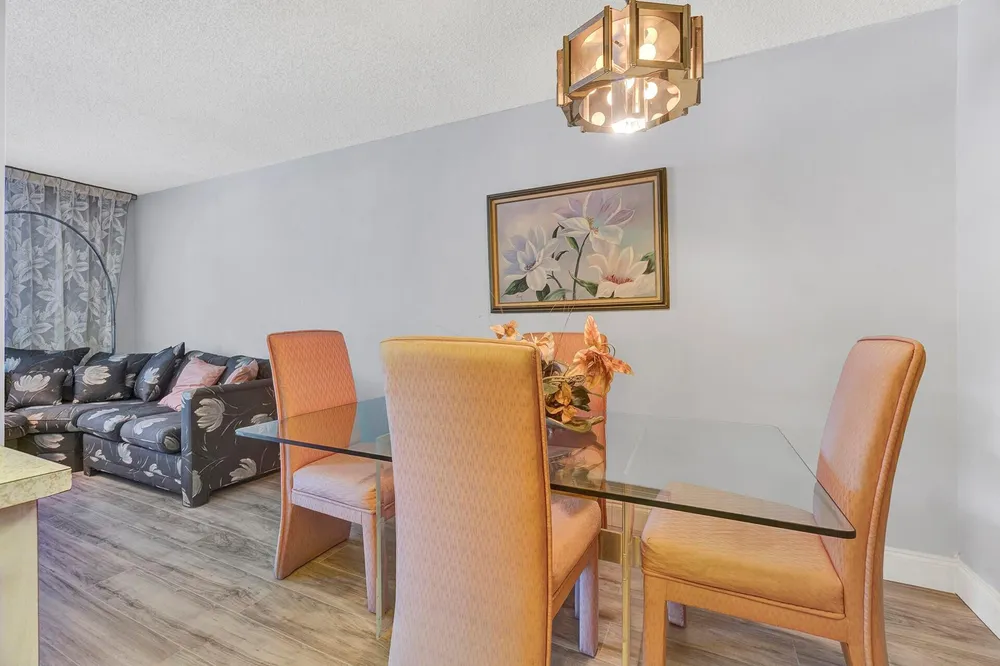 5190 E Sabal Palm Blvd, Tamarac, FL 33319