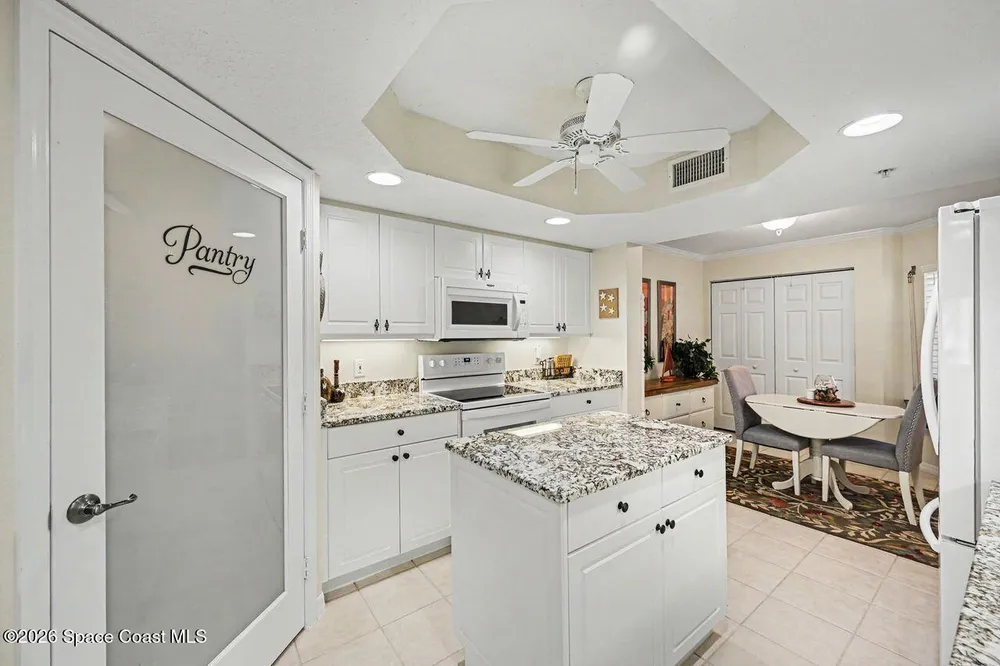 8941 Lake Dr, Cape Canaveral, FL 32920