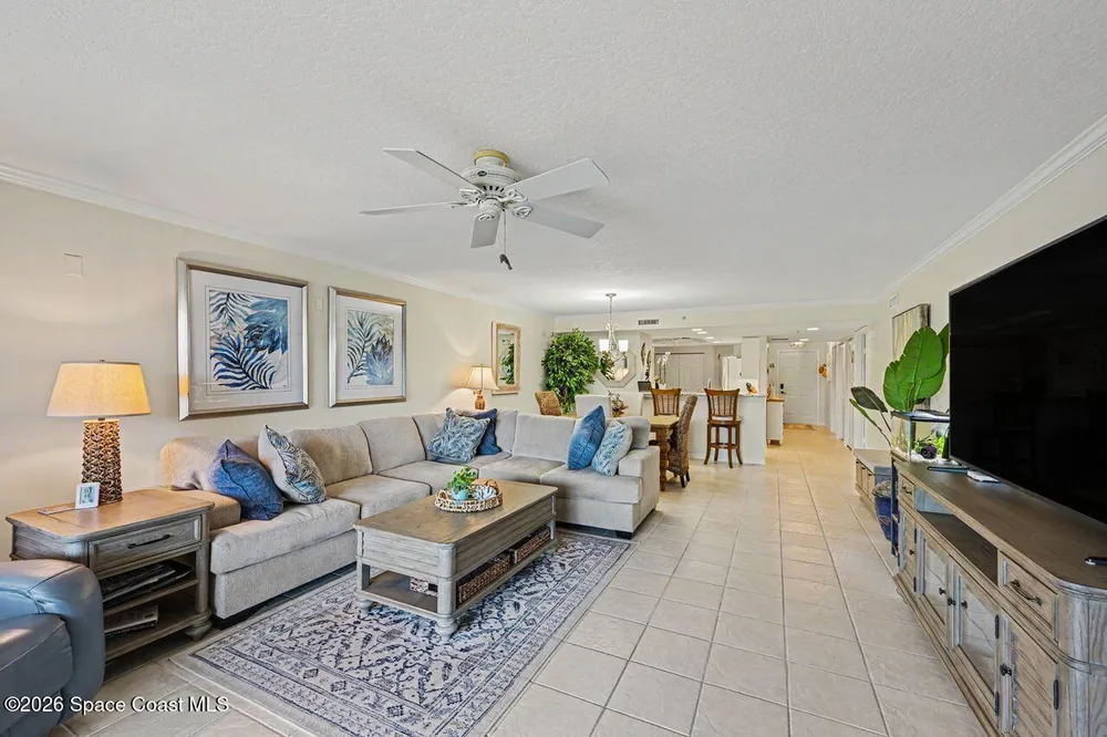 8941 Lake Dr, Cape Canaveral, FL 32920