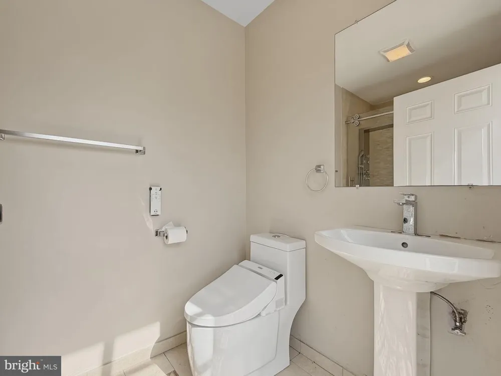 1368 Worthington Ct, Ambler, PA 19002