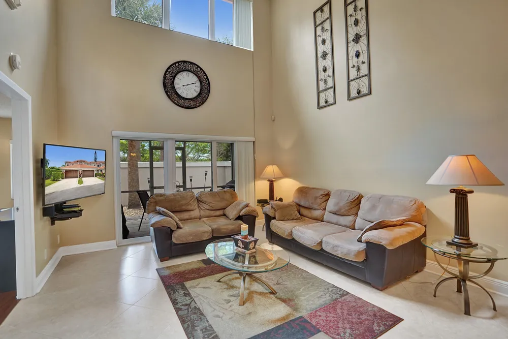 10474 Mateo Ct, Boca Raton, FL 33498