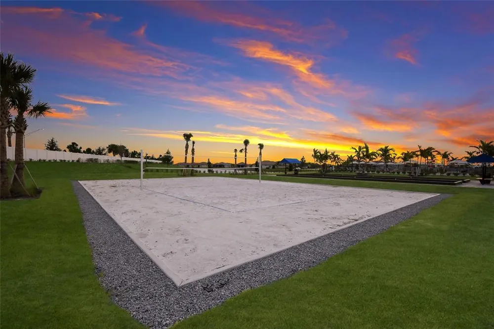 4913 Coastal Days Ln, Lakewood Ranch, FL 34211