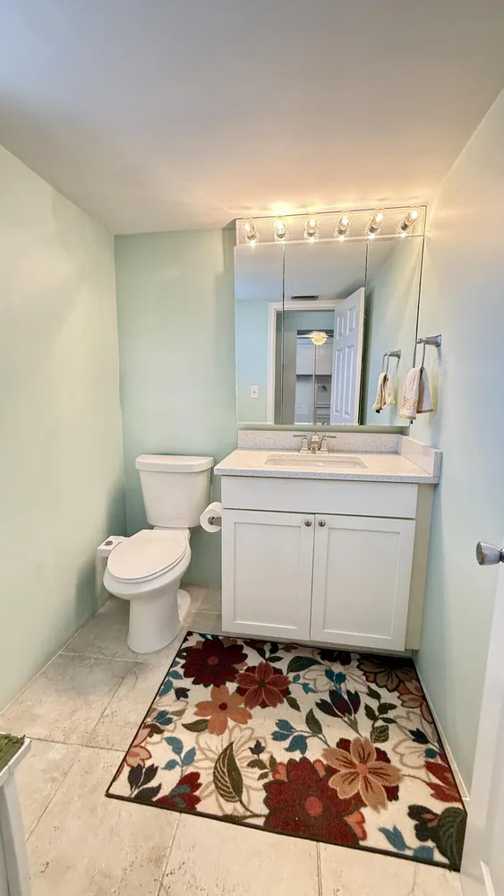 2728 Garden Dr N, Lake Worth Beach, FL 33461