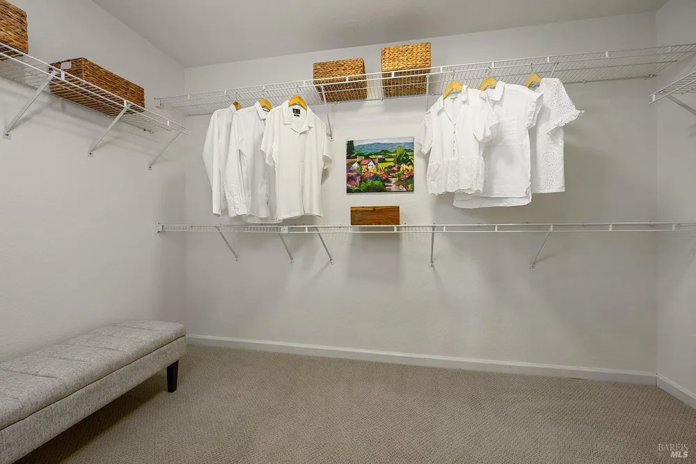 38 Maybeck St, Novato, CA 94949-6172