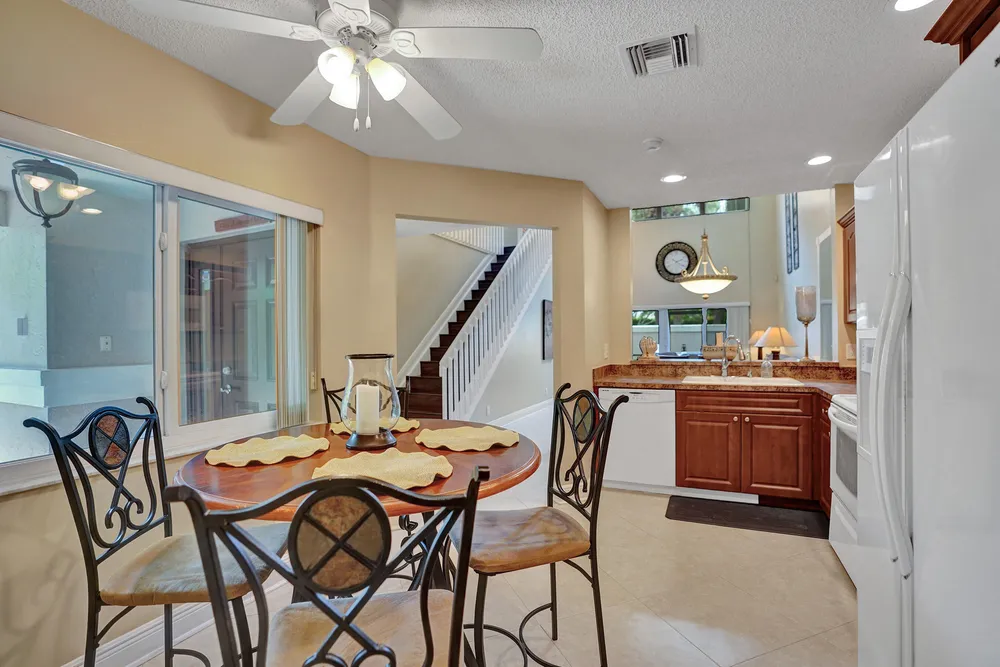 10474 Mateo Ct, Boca Raton, FL 33498