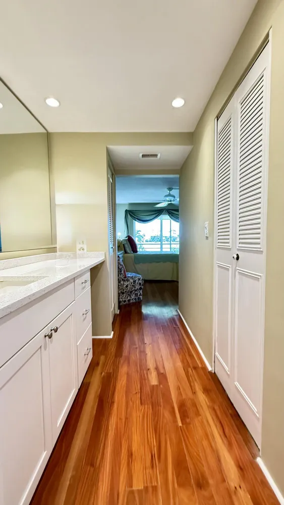 2728 Garden Dr N, Lake Worth Beach, FL 33461