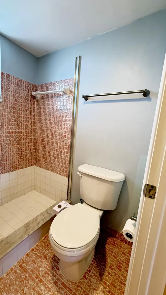 2728 Garden Dr N, Lake Worth Beach, FL 33461