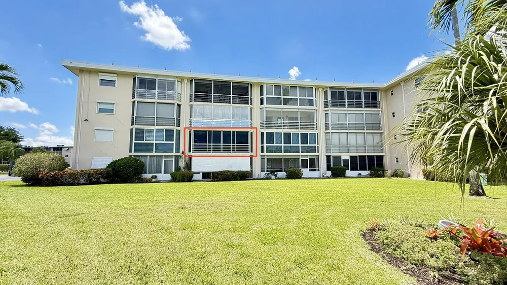 2728 Garden Dr N, Lake Worth Beach, FL 33461