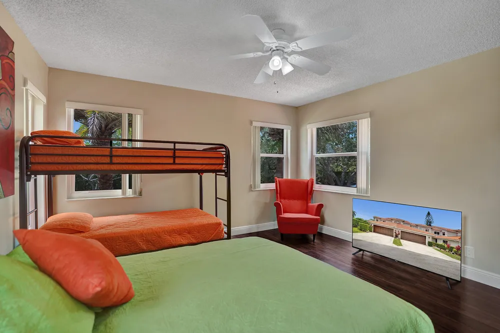 10474 Mateo Ct, Boca Raton, FL 33498