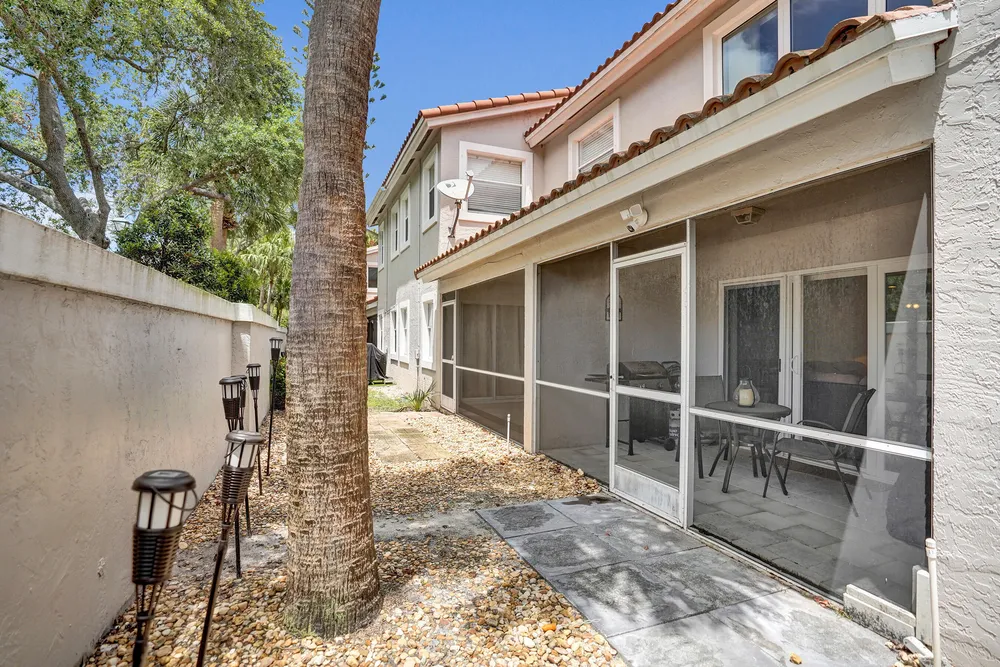 10474 Mateo Ct, Boca Raton, FL 33498