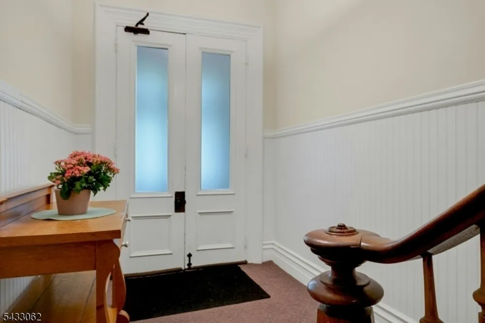 118 Linden Ave, Bloomfield, NJ 07003