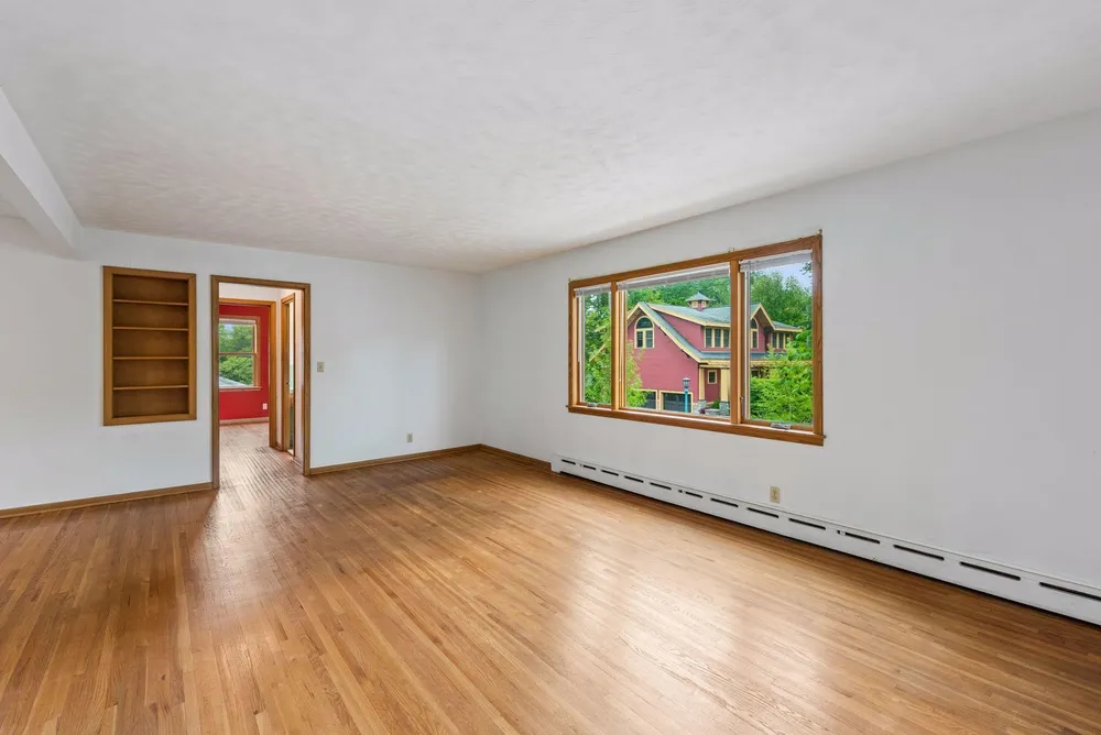 45 Albert St S, Saint Paul, MN 55105