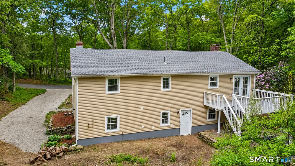 20 Quiet Woods Rd, East Hampton, CT 06424