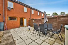 Clipper Court, Street