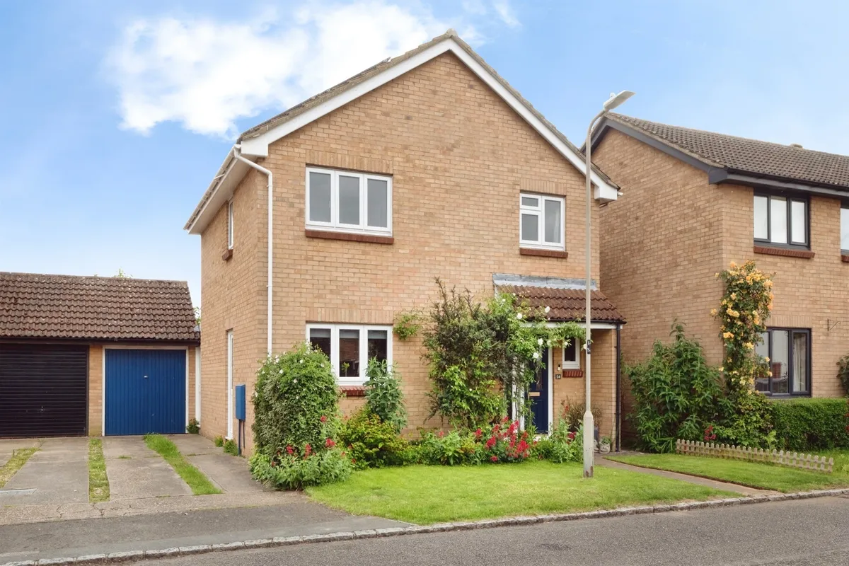 Sunridge Close, Newport Pagnell