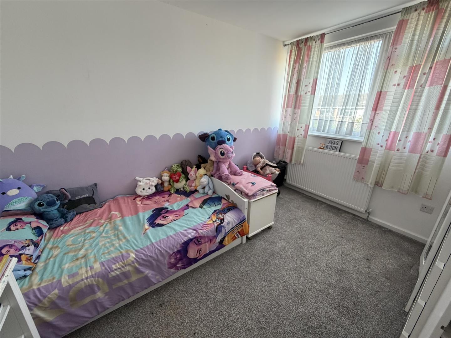 Admirals Way, Daventry Image 12