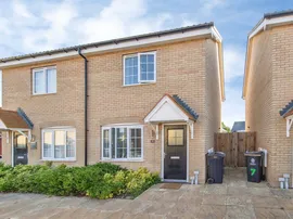 Chaplin Drive, Thorpe-Le-Soken, Clacton-On-Sea photo