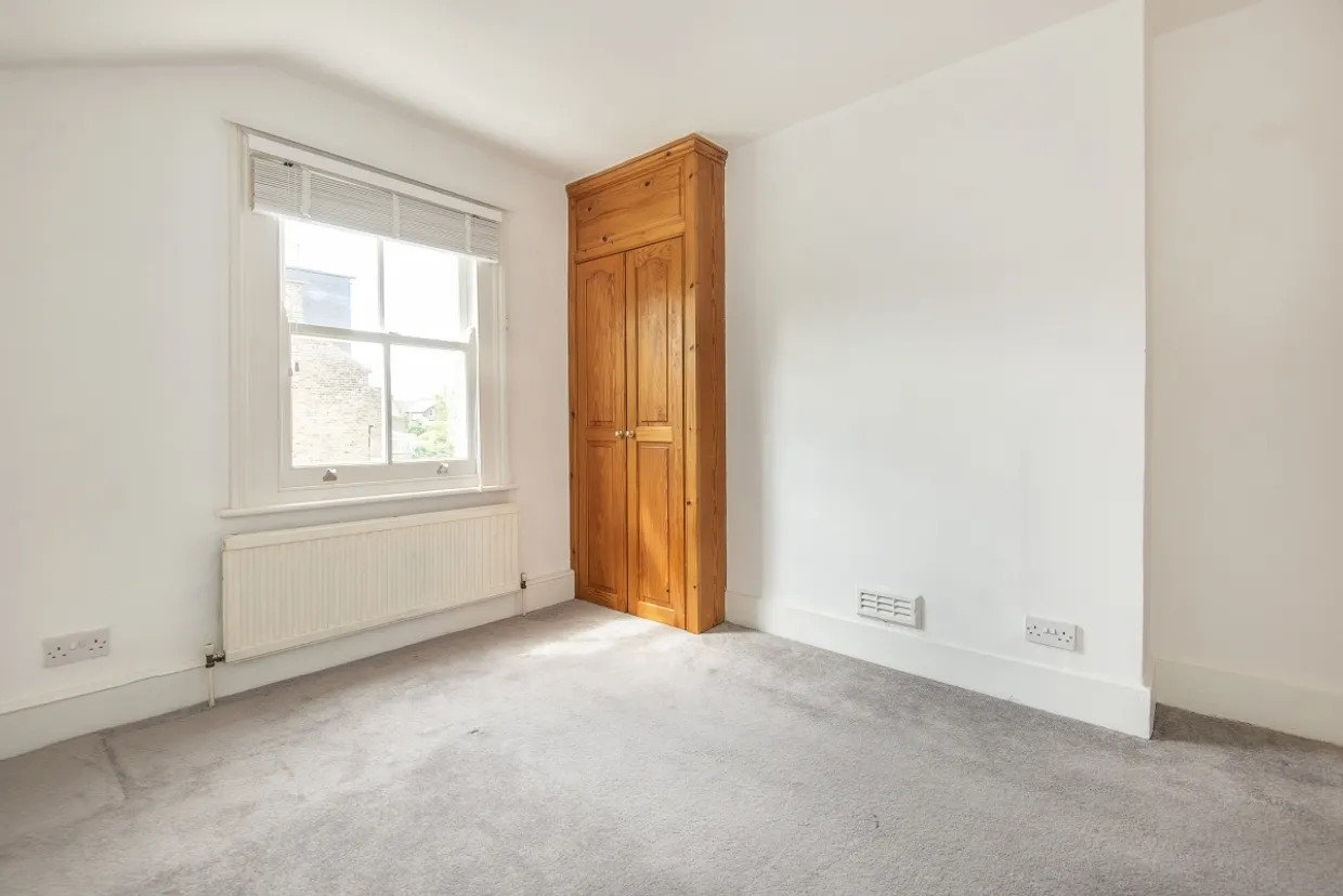 Crescent Lane, London, SW4 photo 10