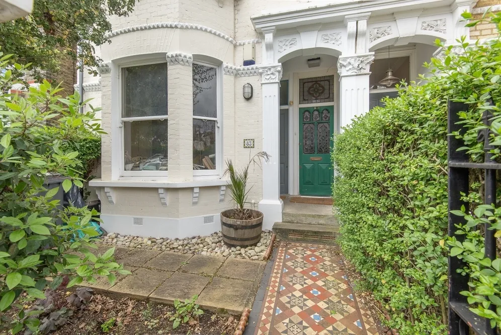 Crescent Lane, London, SW4 photo 11