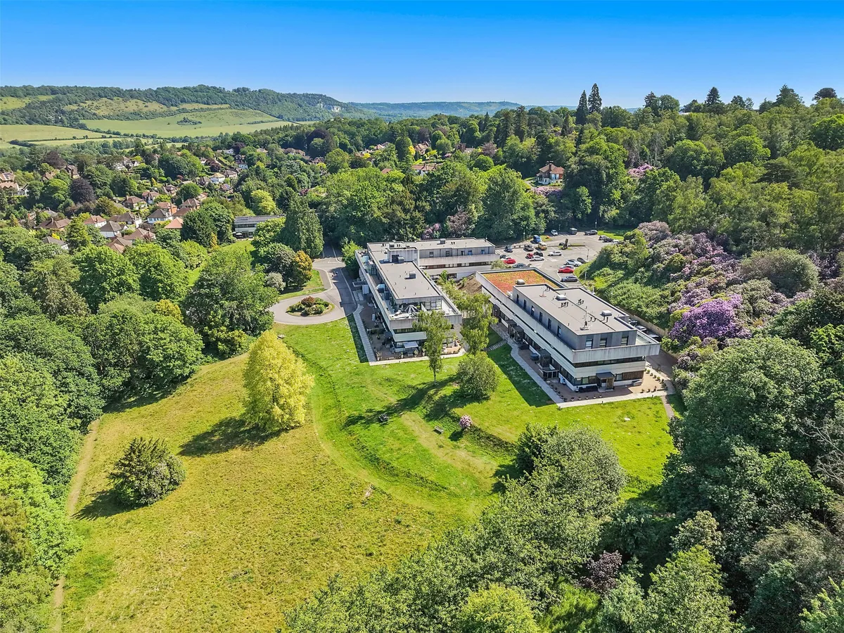 Deepdene Avenue, Dorking, Surrey, RH5
