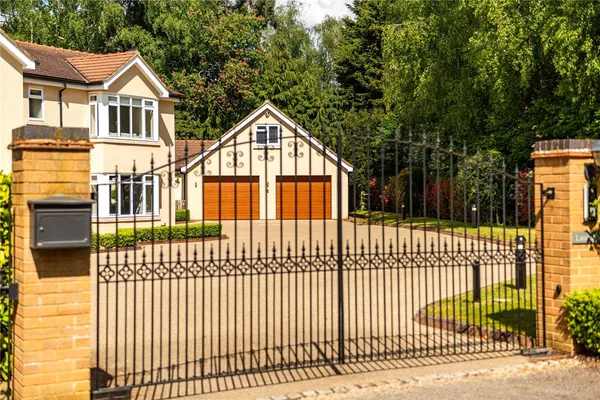 Sandy Lane, Church Brampton, NN6 photo 21
