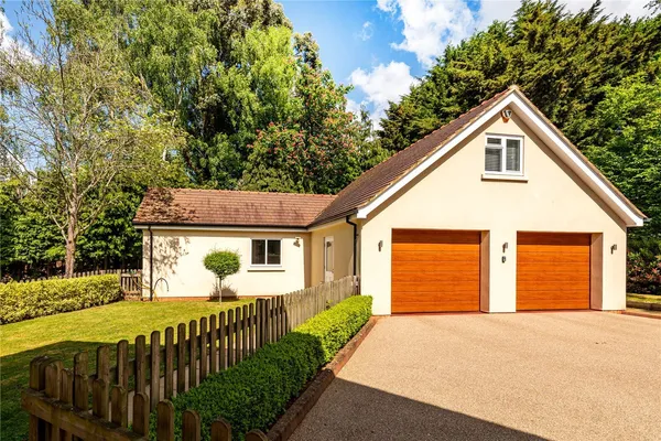 Sandy Lane, Church Brampton, NN6 photo 23