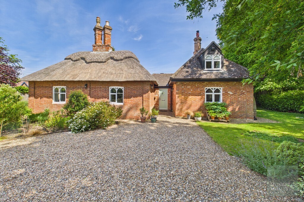 Threadneedle Street, Bergh Apton Image 25
