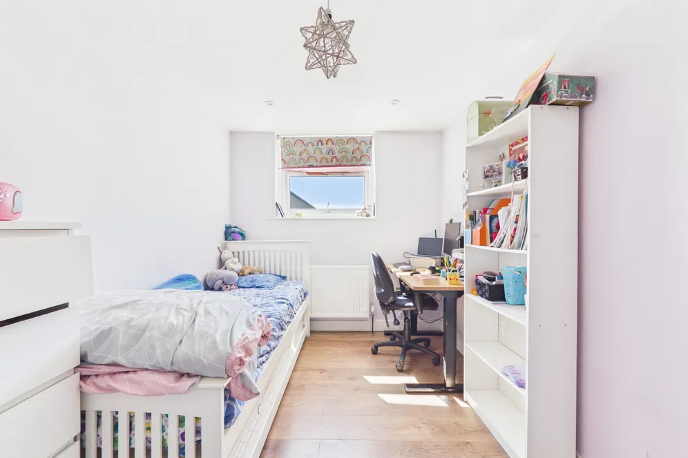 Gordon Road, Ealing, W13 photo 8