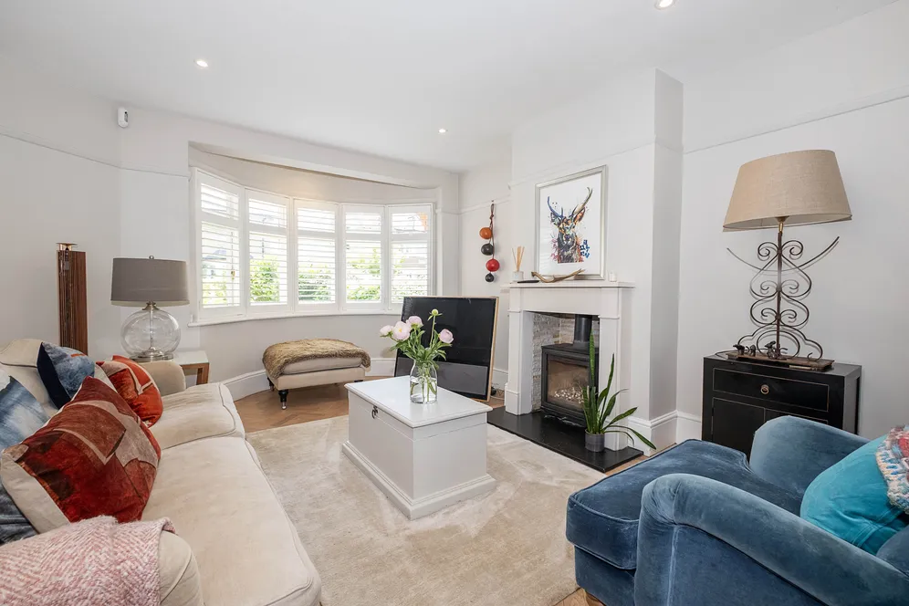 Tudor Road, Hampton, TW12 photo 2