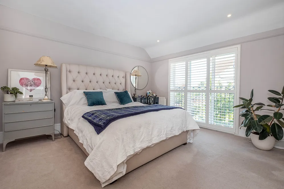 Tudor Road, Hampton, TW12 photo 6