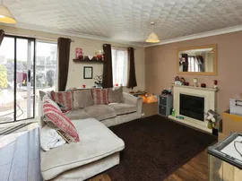 Helm Close, Gosport thumb 2