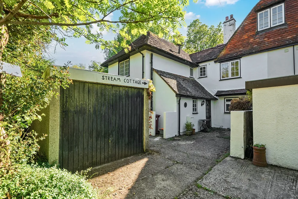 Kingsley Green, Haslemere, GU27 photo 17
