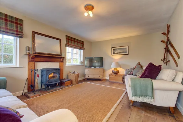 The Street, Surlingham, NR14 photo 12