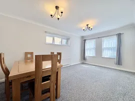 Nightingale Court, HERTFORD photo