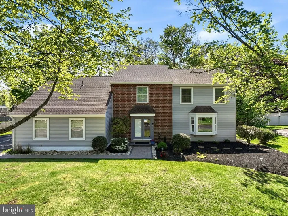 1273 Quarry Commons Dr, Yardley, PA 19067