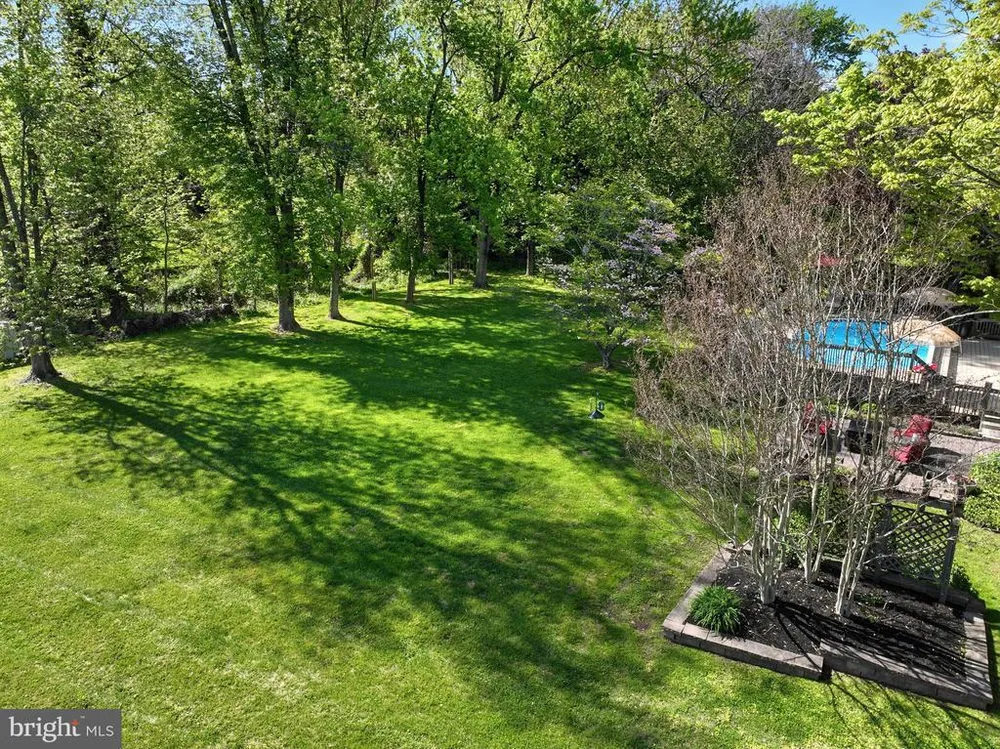 1273 Quarry Commons Dr, Yardley, PA 19067