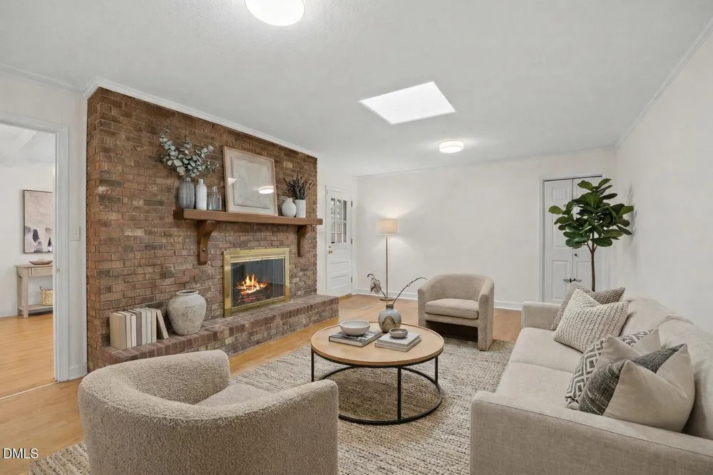 4300 Edgehill Ct, Raleigh, NC 27612