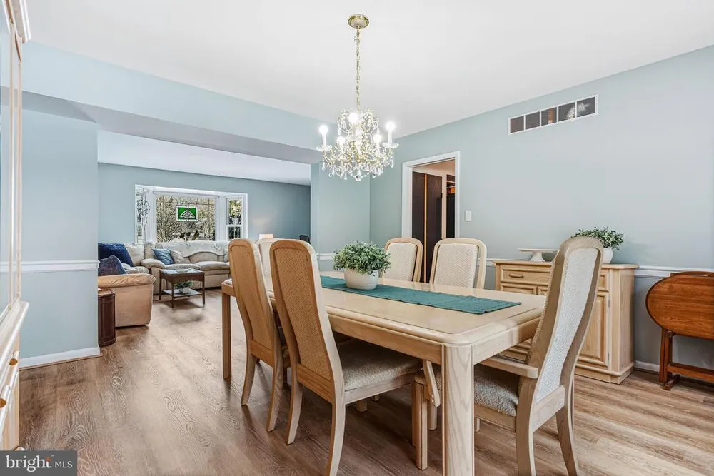 1273 Quarry Commons Dr, Yardley, PA 19067