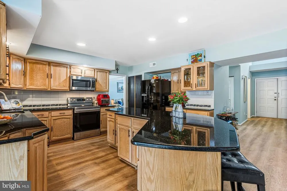 1273 Quarry Commons Dr, Yardley, PA 19067