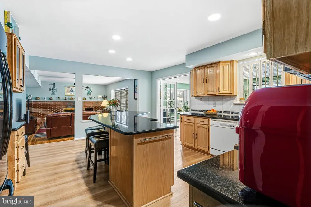 1273 Quarry Commons Dr, Yardley, PA 19067