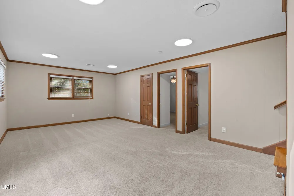 4300 Edgehill Ct, Raleigh, NC 27612