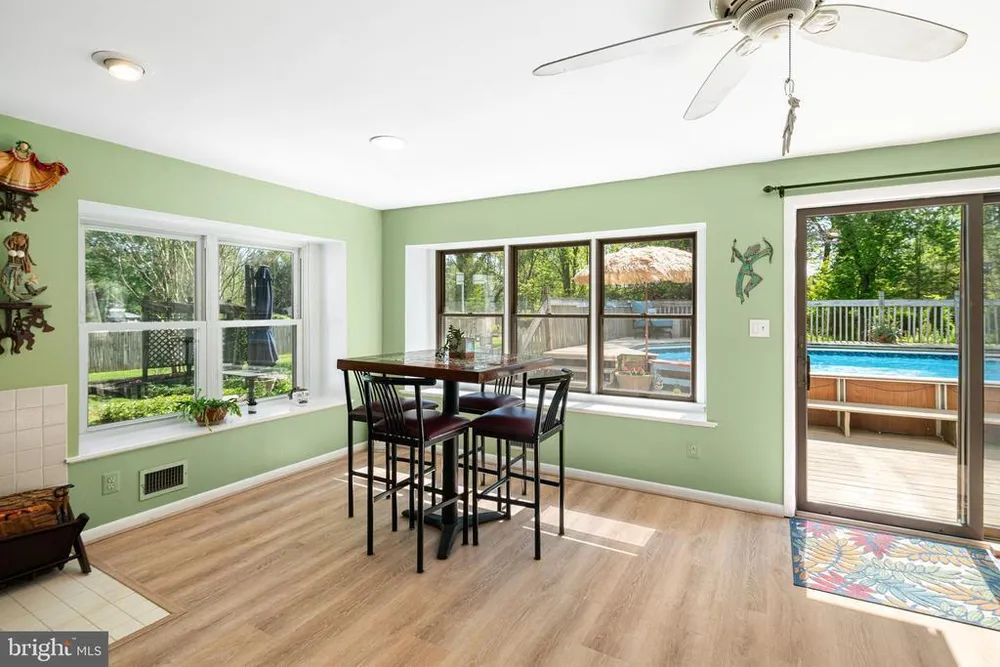 1273 Quarry Commons Dr, Yardley, PA 19067