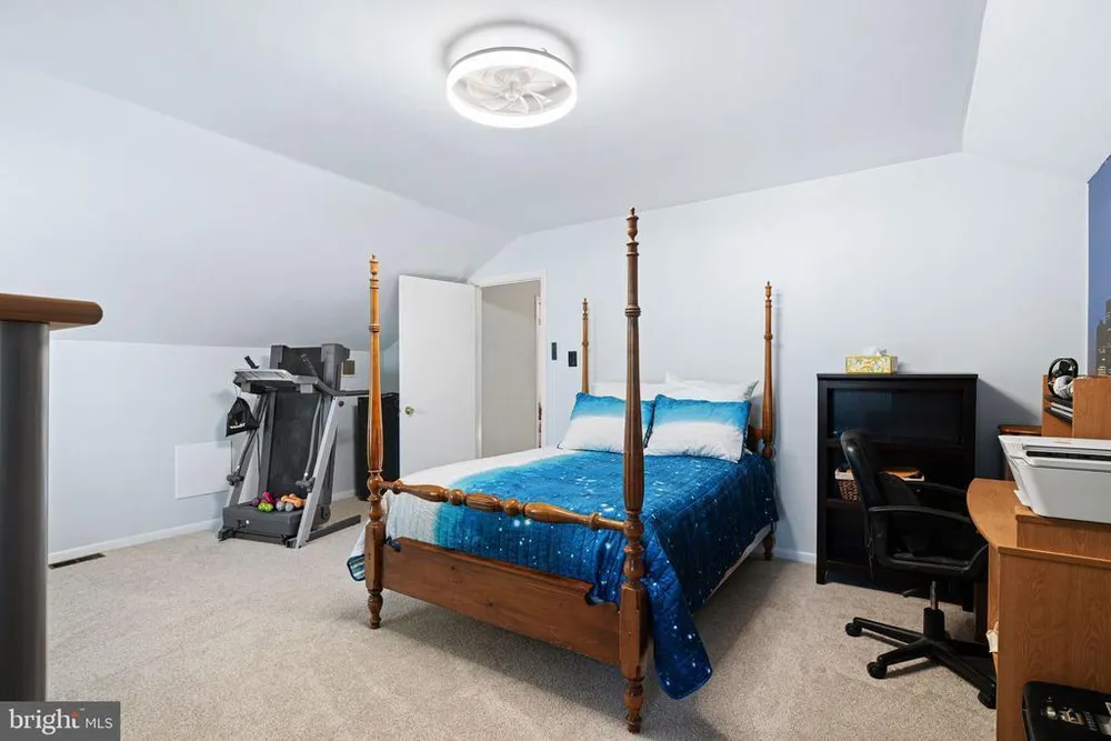 1273 Quarry Commons Dr, Yardley, PA 19067