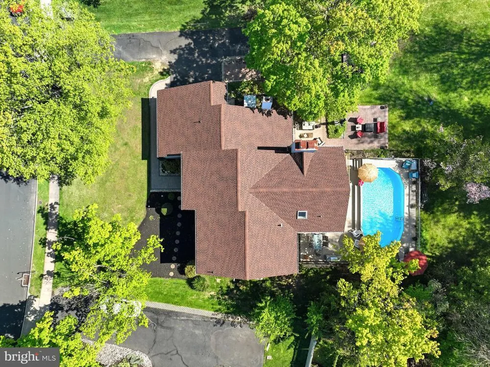 1273 Quarry Commons Dr, Yardley, PA 19067