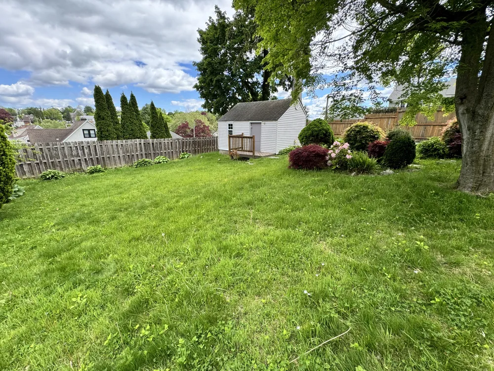 15 Orchard Pkwy, White Plains, NY 10606